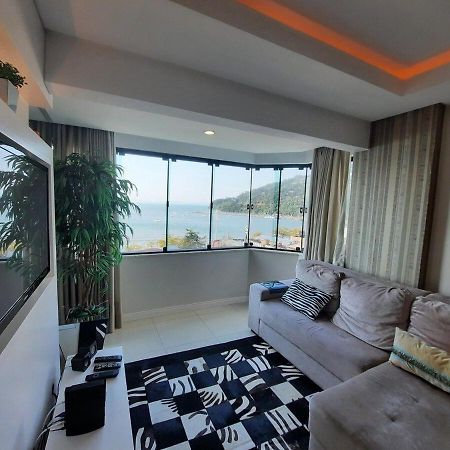 3 Suites Linda Vista Da Orla De Bc A 50M Da Praia - Somente Familiares Balneário Camboriú Eksteriør bilde