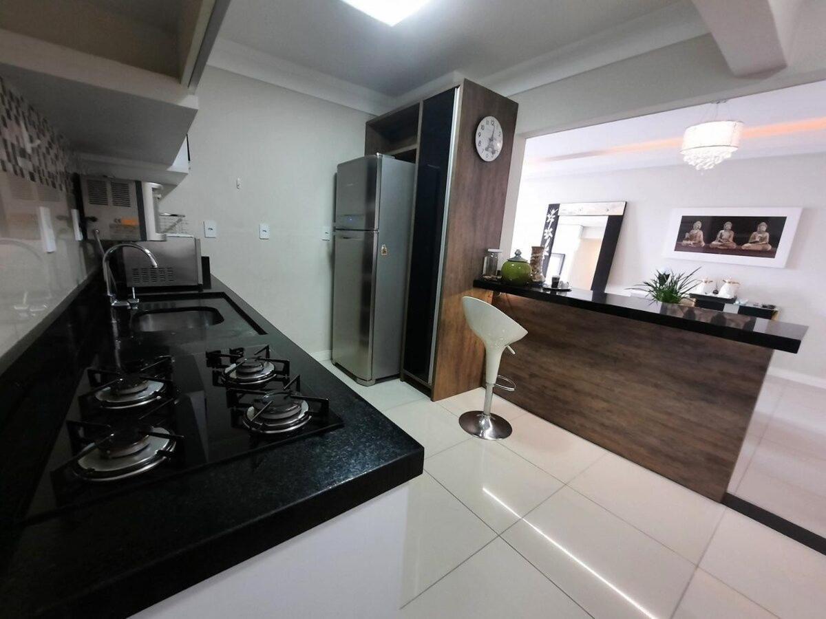 3 Suites Linda Vista Da Orla De Bc A 50M Da Praia - Somente Familiares Balneário Camboriú Eksteriør bilde