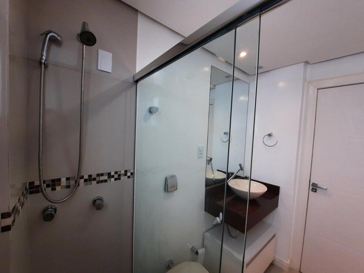 3 Suites Linda Vista Da Orla De Bc A 50M Da Praia - Somente Familiares Balneário Camboriú Eksteriør bilde