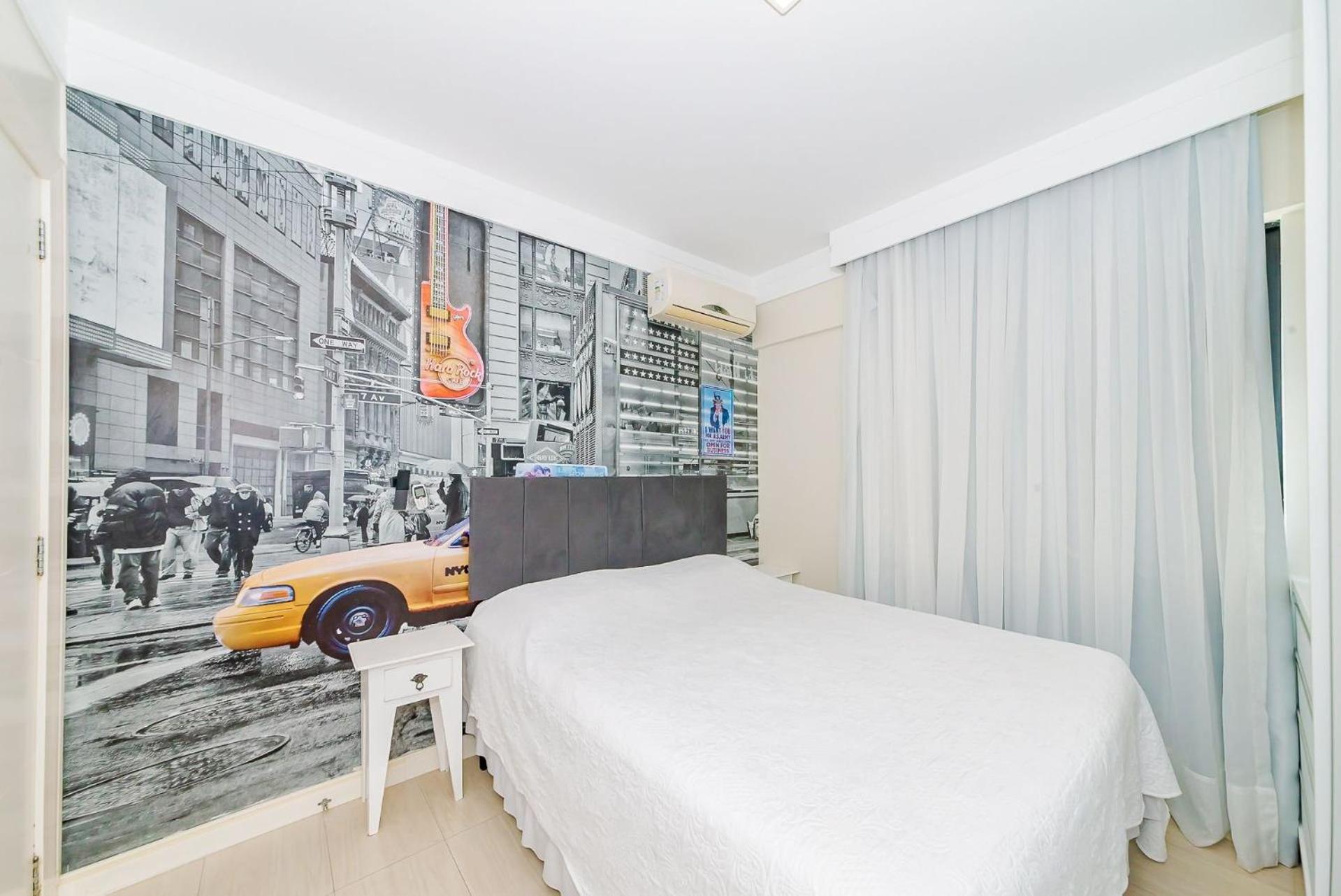 3 Suites Linda Vista Da Orla De Bc A 50M Da Praia - Somente Familiares Balneário Camboriú Eksteriør bilde