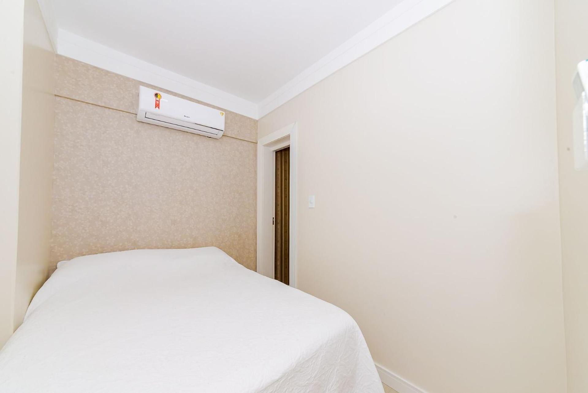 3 Suites Linda Vista Da Orla De Bc A 50M Da Praia - Somente Familiares Balneário Camboriú Eksteriør bilde